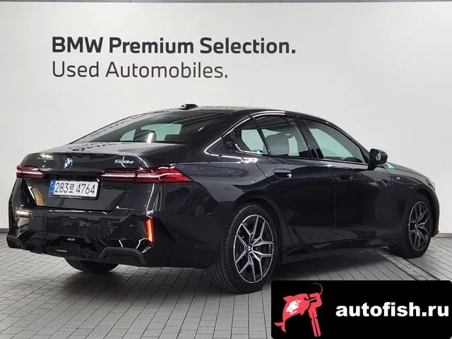 BMW 5-Series 5 Series (G60) 2025 года - вид 2
