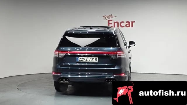 Lincoln Aviator Aviator 2nd generation 2023 года - вид 4