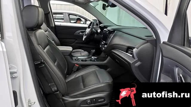 Chevrolet (GM Daewoo) Traverse Traverse 2020 года - похожие автомобили