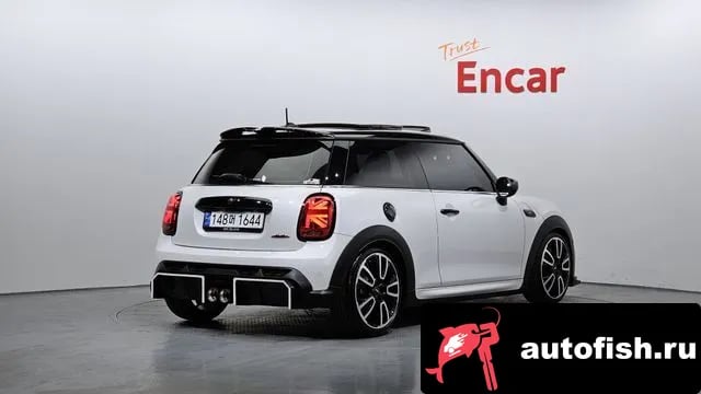 Mini Cooper Cooper S 2024 года - вид 2