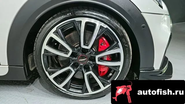 Mini Cooper Cooper S 2024 года - вид 5