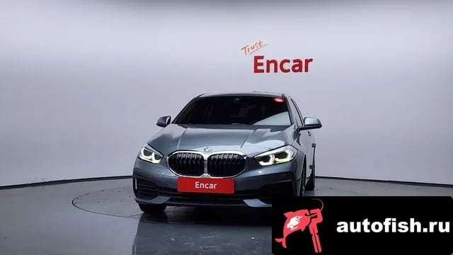 BMW 1-Series 1 Series (F40) 2022 года - вид 3