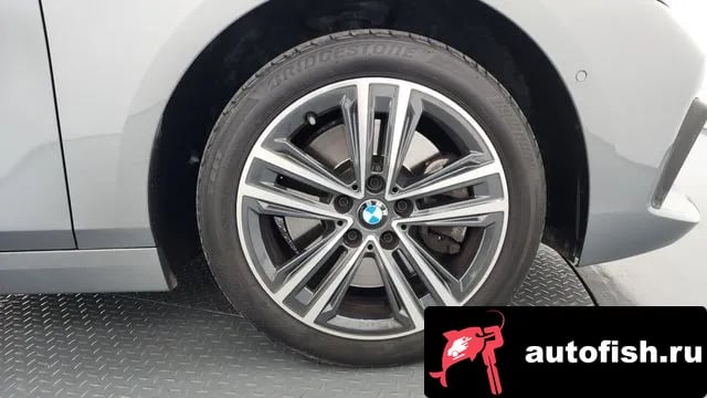 BMW 1-Series 1 Series (F40) 2022 года - вид 5