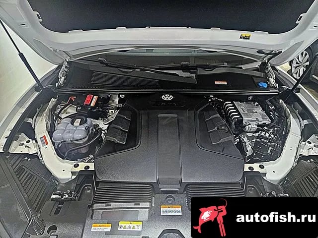 Volkswagen Touareg Tuareg 3rd generation 2023 года - вид 6