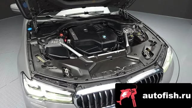 BMW 5-Series 5 Series (G30) 2022 года - вид 6