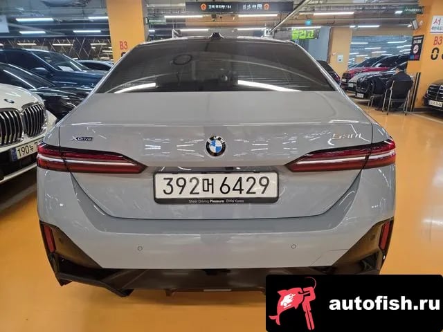 BMW 5-Series 5 Series (G60) 2025 года - вид 3