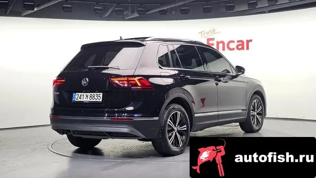 Volkswagen Tiguan Tiguan second Generation 2020 года - вид 2