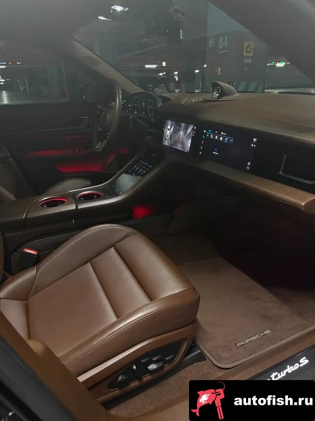 Porsche Taycan Taikan 2021 года - похожие автомобили