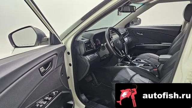 KG Mobility (Ssangyong) TIBOLI Berry New Tivoli 2021 года - похожие автомобили