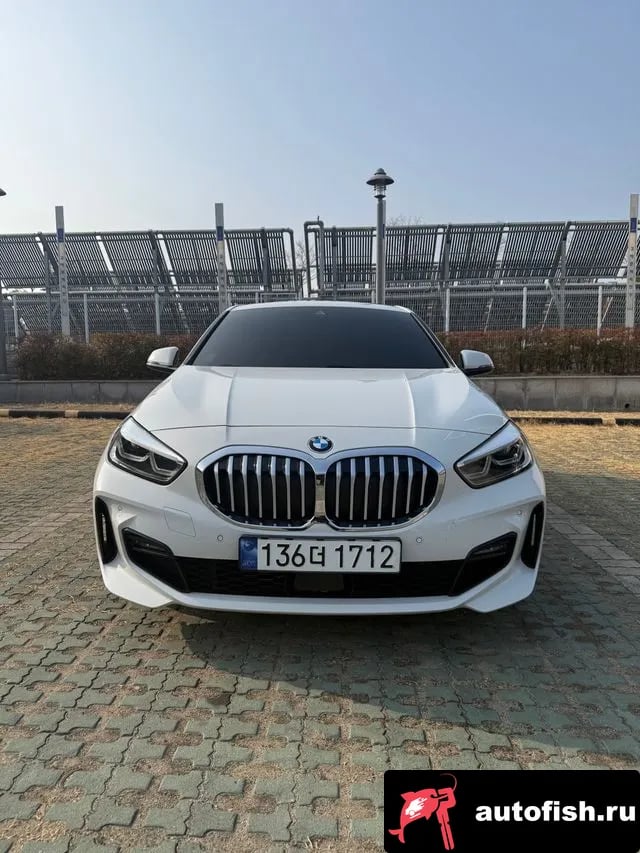 BMW 1-Series 1 Series (F40) 2023 года - вид 3