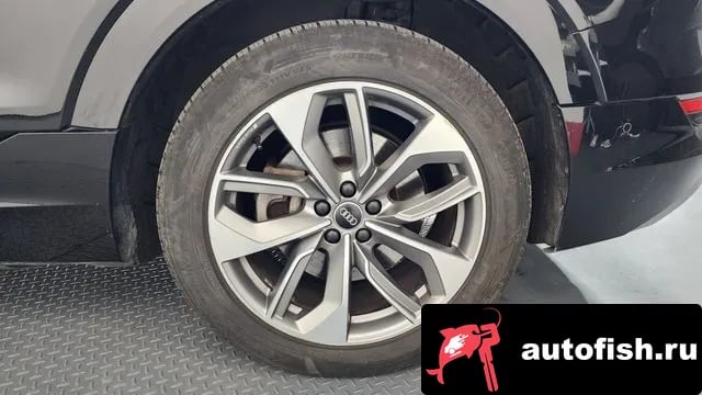 Audi e-tron e-Tron 2020 года - вид 5