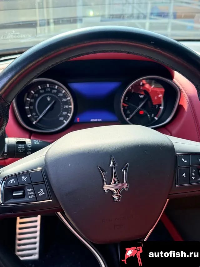 Maserati Levante Lebante 2020 года - похожие автомобили