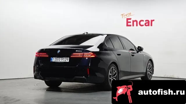 BMW 5-Series 5 Series (G60) 2025 года - вид 2