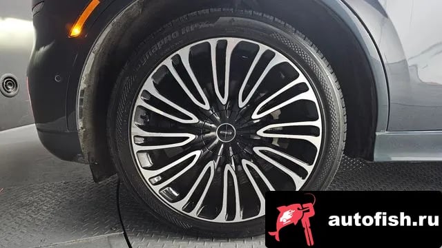 Lincoln Aviator Aviator 2nd generation 2020 года - вид 5