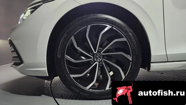 Volkswagen Golf Golf 8th Generation 2023 года - вид 5