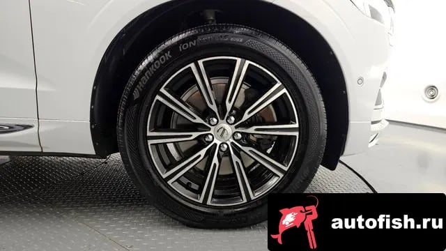 Volvo XC60 XC60 second Generation 2018 года - вид 5