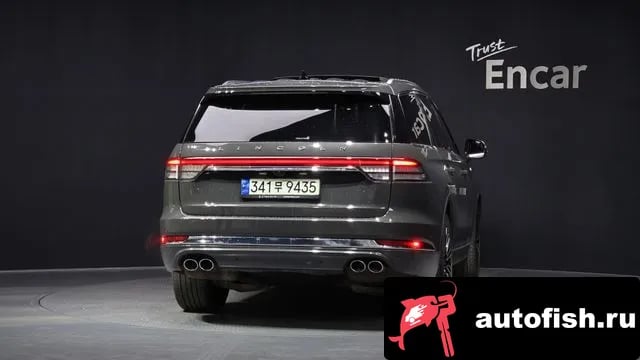 Lincoln Aviator Aviator 2nd generation 2021 года - вид 4
