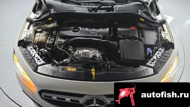 Mercedes-Benz GLA-Class GLA - Class H247 2021 года - вид 6