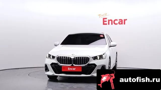 BMW 5-Series 5 Series (G60) 2025 года - вид 3