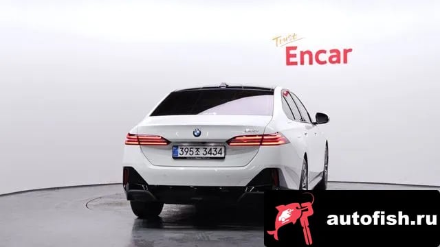 BMW 5-Series 5 Series (G60) 2025 года - вид 4