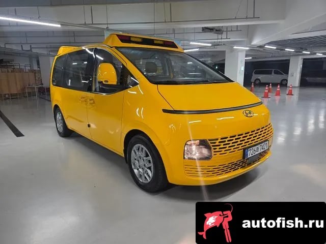 Hyundai Staria Staria 2024 года - вид 2