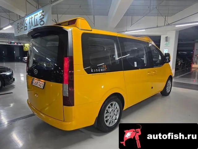 Hyundai Staria Staria 2024 года - вид 6