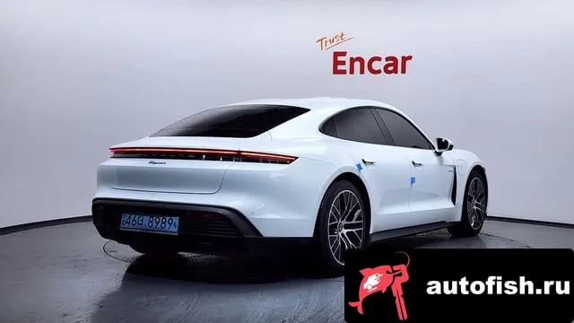 Porsche Taycan Taikan 2022 года - вид 2