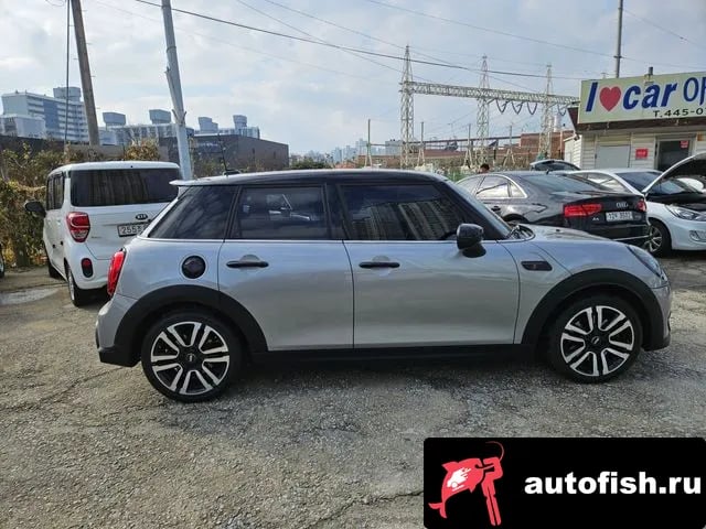 Mini Cooper Cooper S 2023 года - вид 6