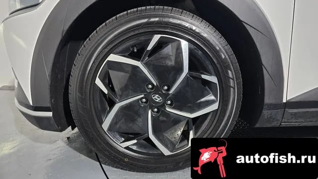 Hyundai Ioniq5 Ionic 5 2021 года - вид 4