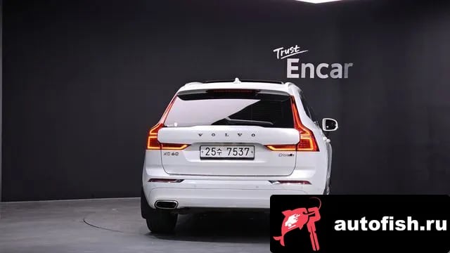 Volvo XC60 XC60 second Generation 2018 года - вид 4