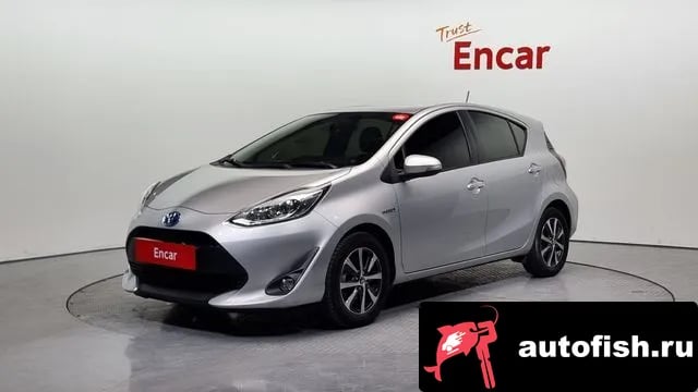 Toyota Prius Prius C 2018 года - вид 1