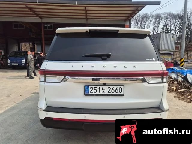 Lincoln Navigator Navigator 4th generation 2023 года - вид 4