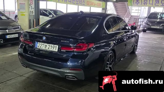 BMW 5-Series 5 Series (G30) 2022 года - вид 4