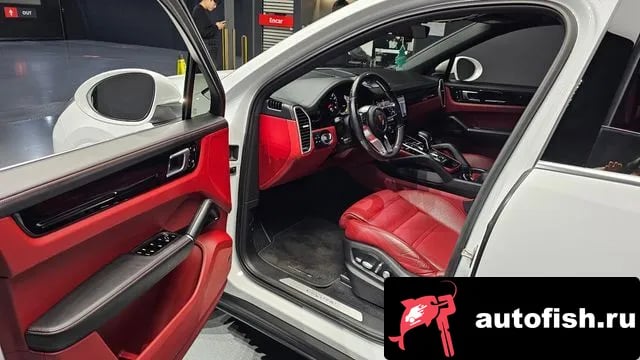 Porsche Cayenne Cayenne (PO536) 2020 года - похожие автомобили