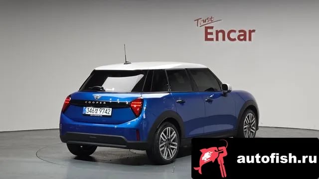 Mini Cooper Cooper C 4th generation 2026 года - вид 1