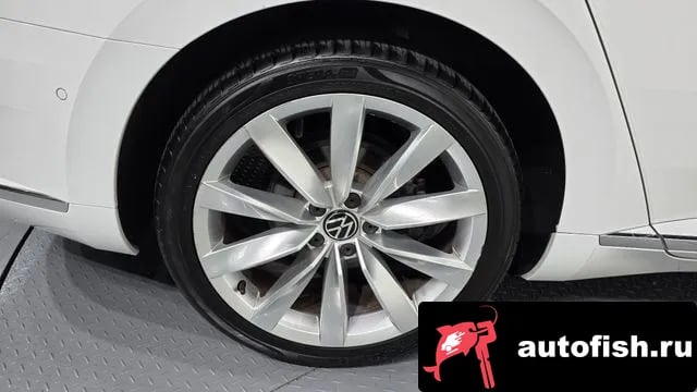 Volkswagen Arteon Atheon 2022 года - вид 5