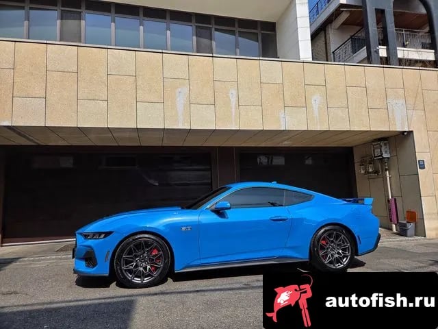 Ford Mustang Mustang 7th Generation 2025 года - вид 3