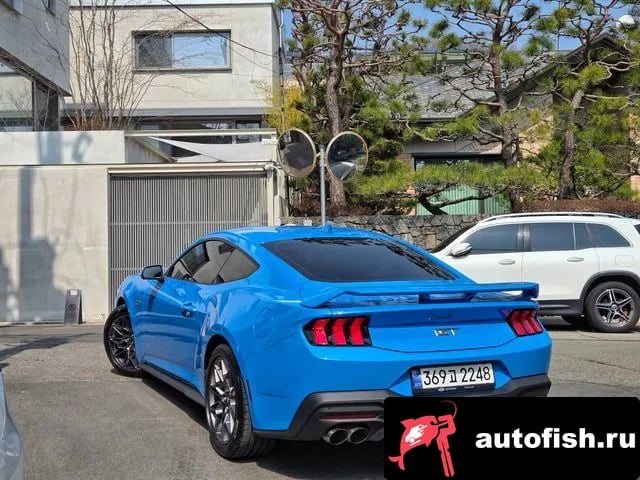 Ford Mustang Mustang 7th Generation 2025 года - вид 4