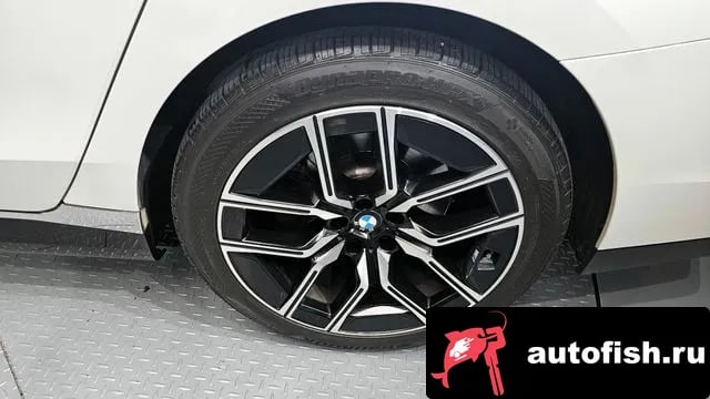 BMW 7-Series 7 Series (G70) 2023 года - вид 5
