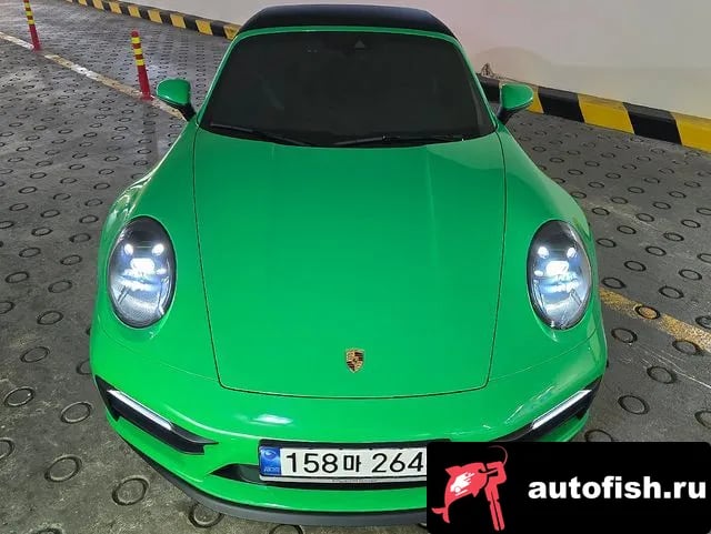 Porsche 911 911 (992) 2022 года - вид 4