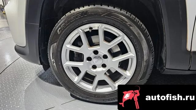 Jeep Renegade Renegade 2019 года - вид 5