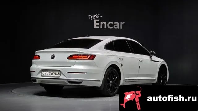 Volkswagen Arteon Atheon 2019 года - вид 2