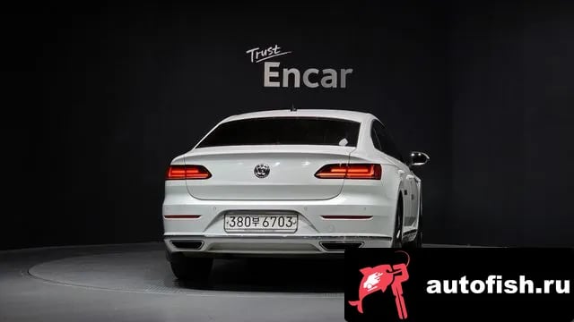 Volkswagen Arteon Atheon 2019 года - вид 4
