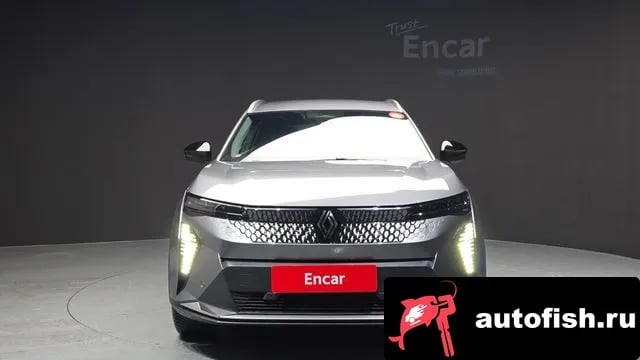 Renault Korea (Samsung) Scenic Senik 2026 года - вид 3