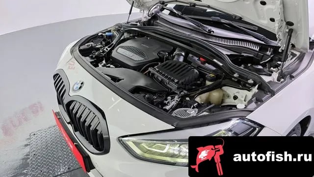 BMW 1-Series 1 Series (F40) 2021 года - вид 6