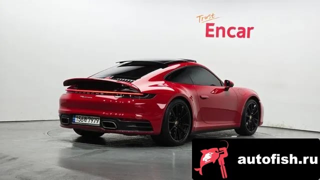 Porsche 911 911 (992) 2021 года - вид 2
