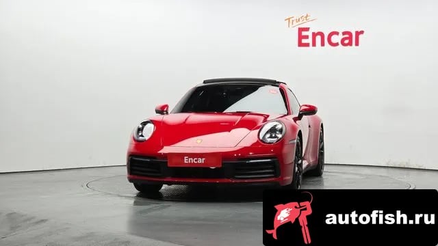 Porsche 911 911 (992) 2021 года - вид 3