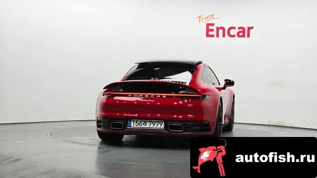 Porsche 911 911 (992) 2021 года - вид 4