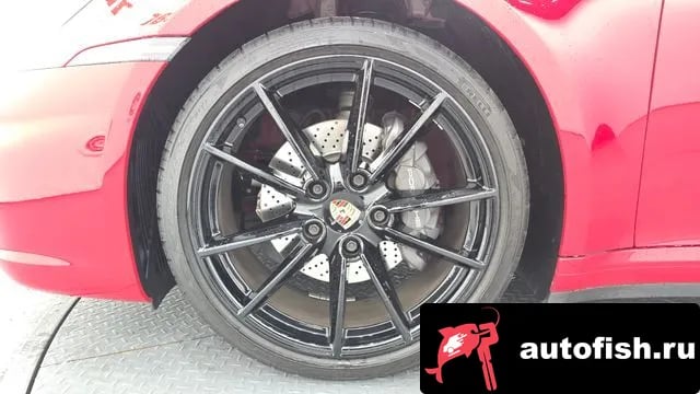 Porsche 911 911 (992) 2021 года - вид 5