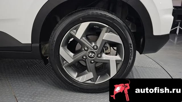 Hyundai Venue Venue 2023 года - вид 5